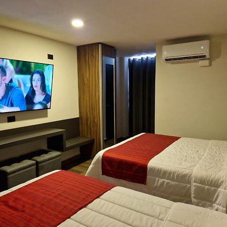 Hotel Granada Puebla Buitenkant foto