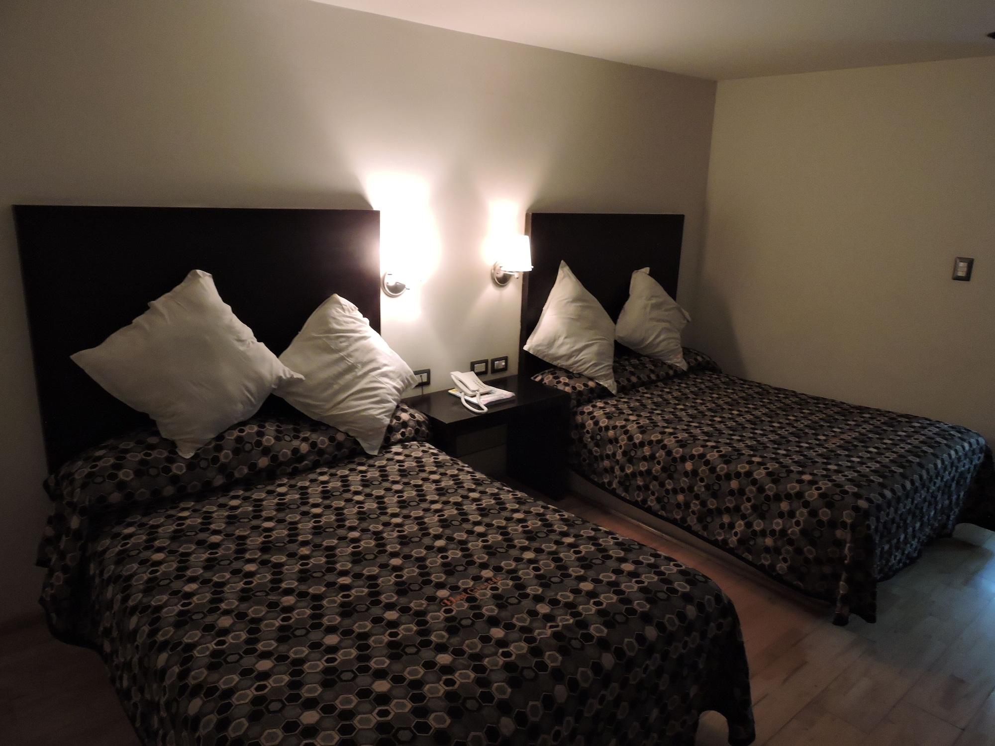 Hotel Granada Puebla Buitenkant foto