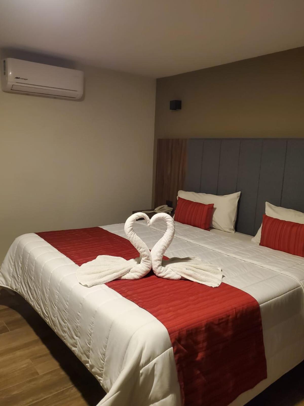 Hotel Granada Puebla Buitenkant foto
