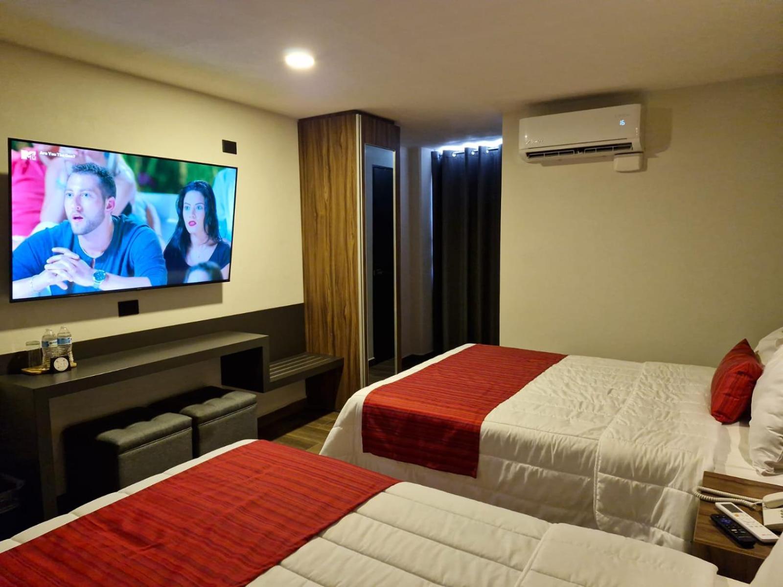 Hotel Granada Puebla Buitenkant foto