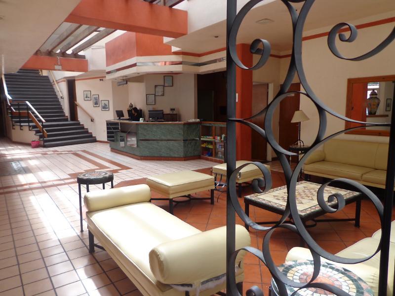 Hotel Granada Puebla Buitenkant foto